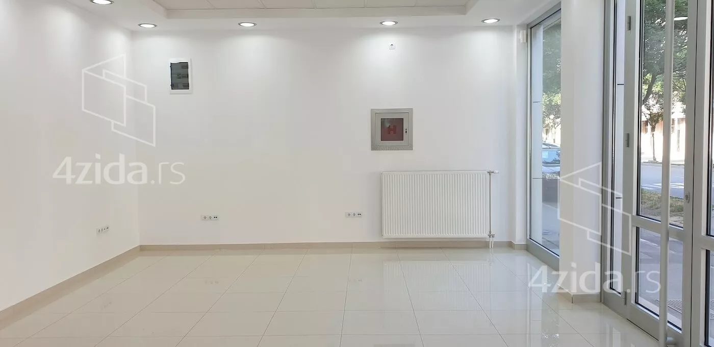 Poslovni prostor | 4zida