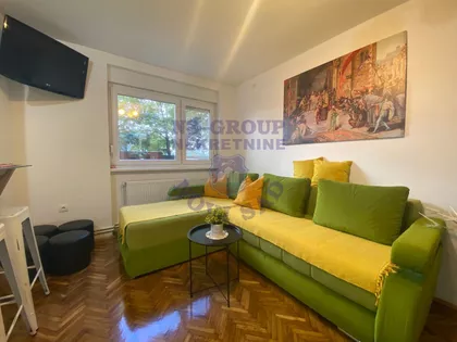 Cara Dušana | 4zida.rs