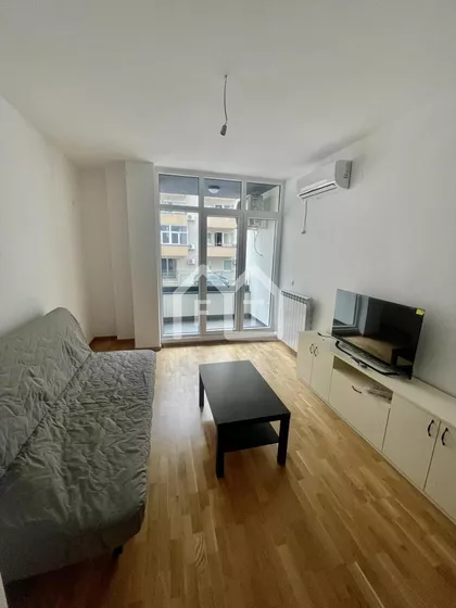 Mirka Milojkovića | 4zida.rs