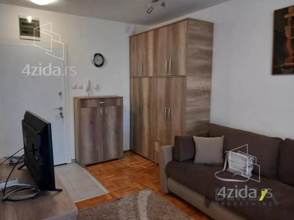 Garsonjera | 4zida