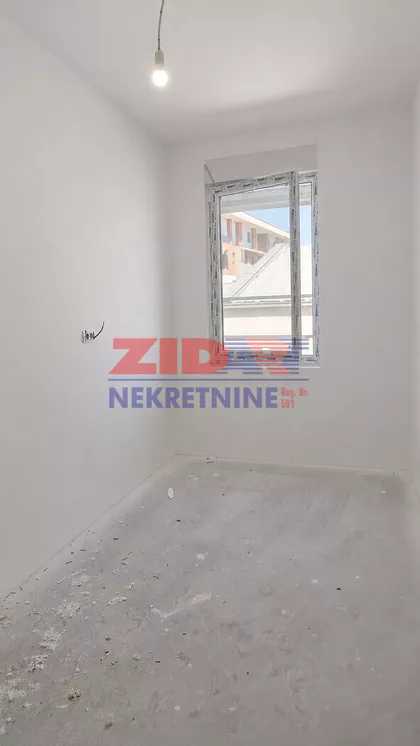 Stari Banovci | 4zida.rs