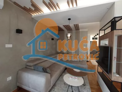 Maksima Gorkog | 4zida.rs