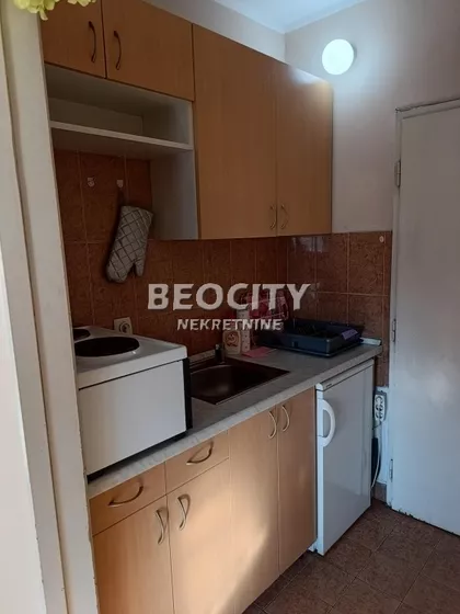 Blok 11c - Stari Merkator | 4zida.rs