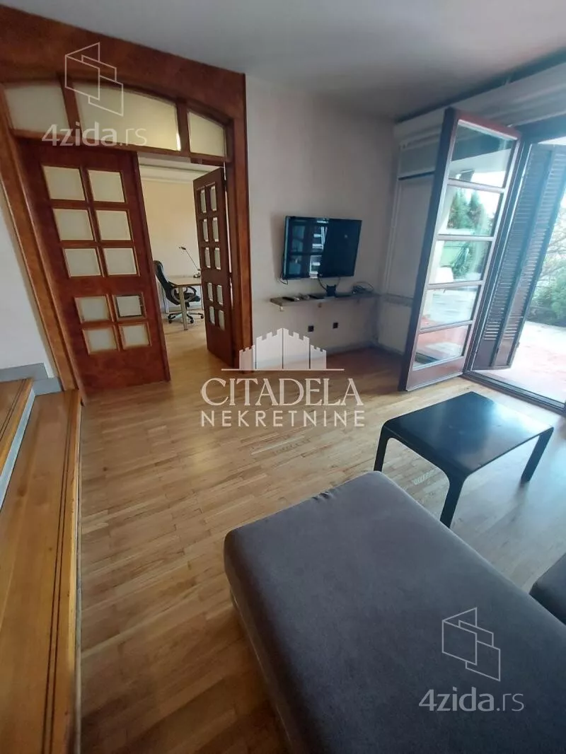 4-etažna kuća | 4zida