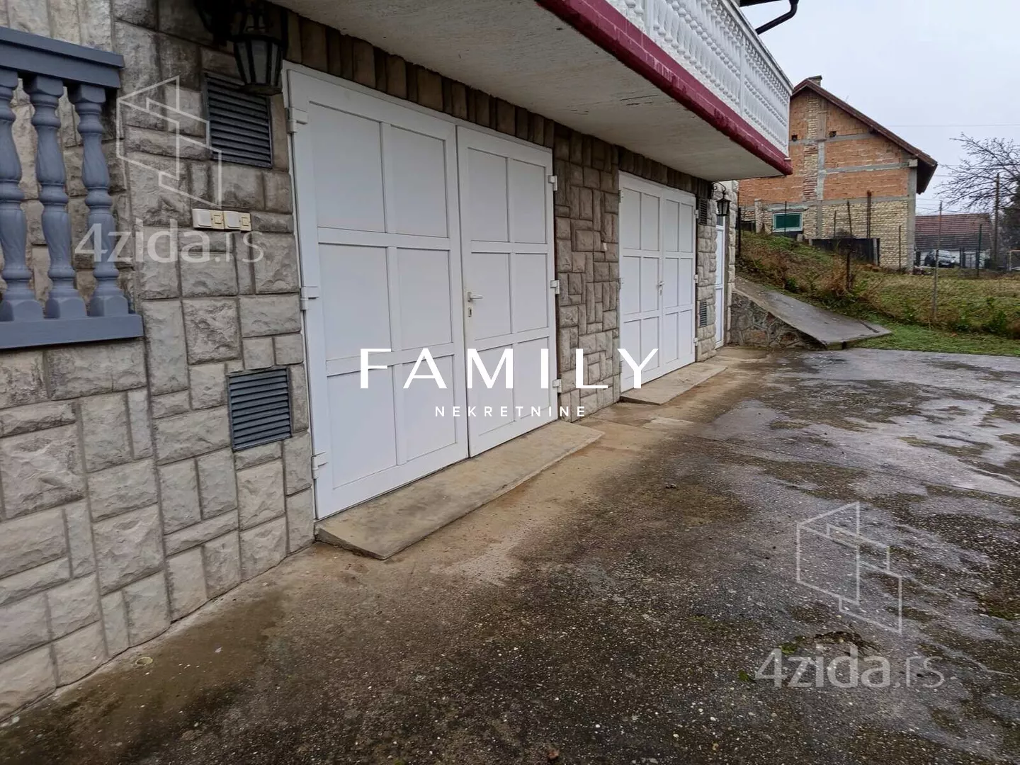 3-etažna kuća | 4zida