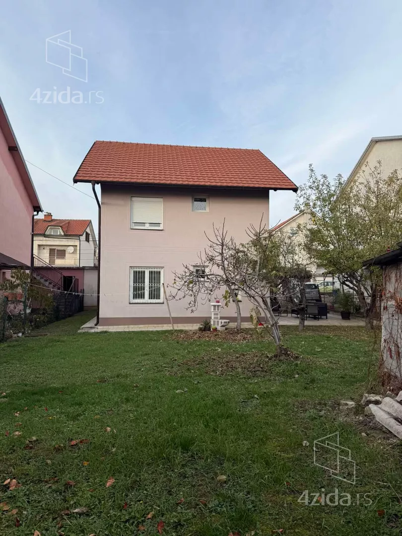 2-etažna kuća | 4zida