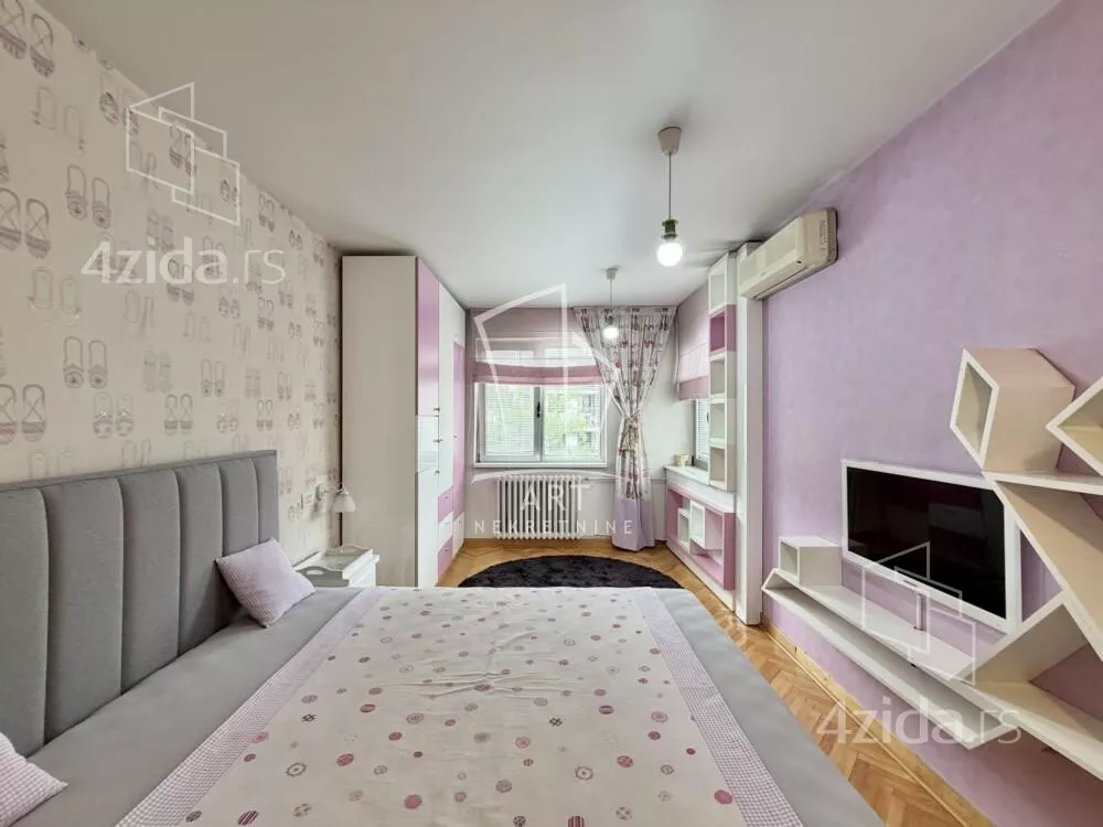 Troiposoban stan | 4zida