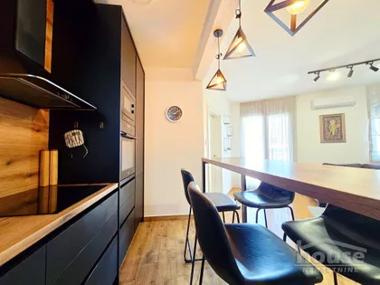 Bulevar Patrijarha Pavla (Somborski Bulevar) | 4zida.rs