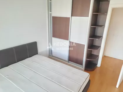 Omladinskih brigada | 4zida.rs