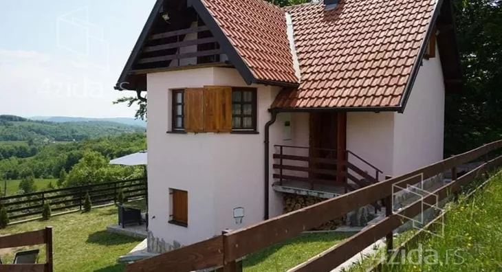 3-etažna kuća | 4zida