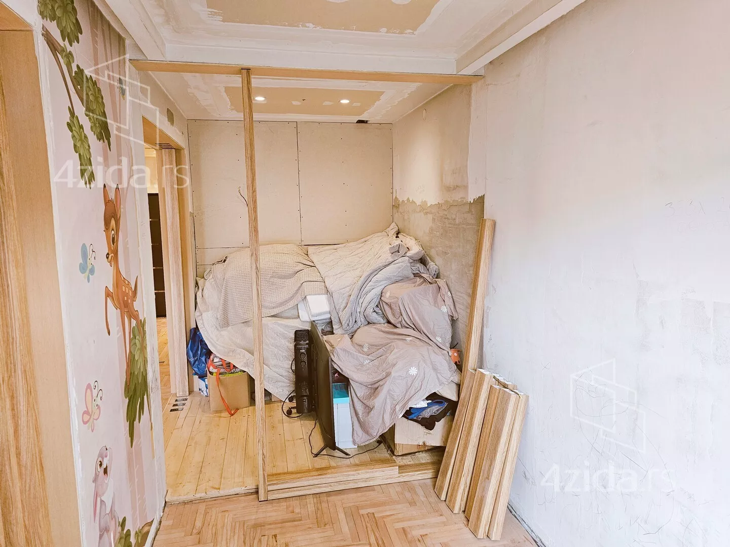 Jednoiposoban stan | 4zida