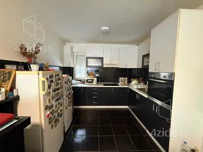 Gradske lokacije | 4zida.rs