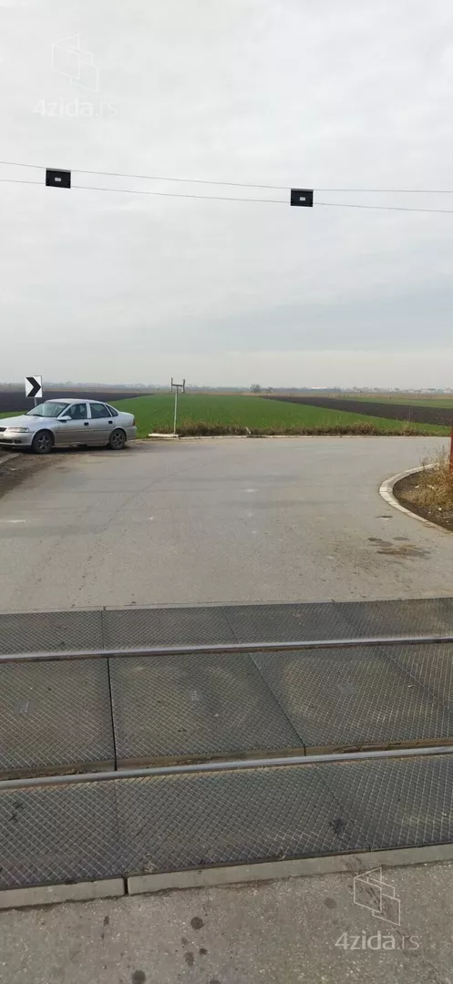 Poljoprivredno zemljište | 4zida