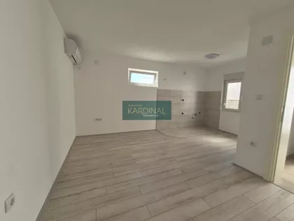 Vašarište | 4zida.rs