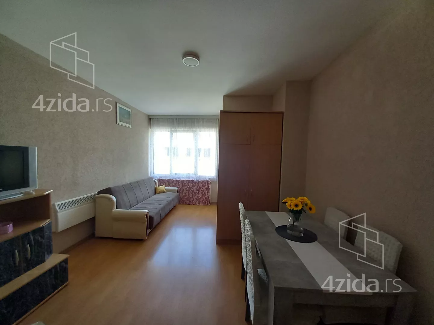 Garsonjera | 4zida