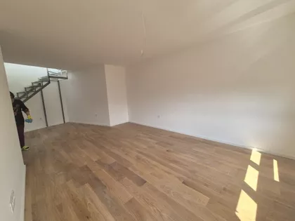 Kralja Stefana Prvovenčanog 25 | 4zida.rs
