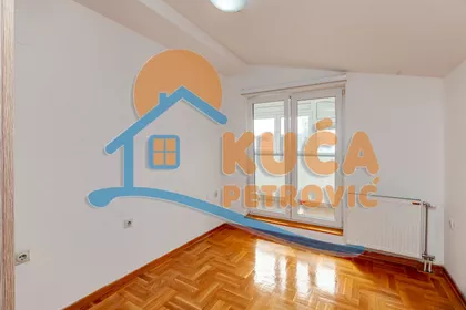 Svetosavska | 4zida.rs