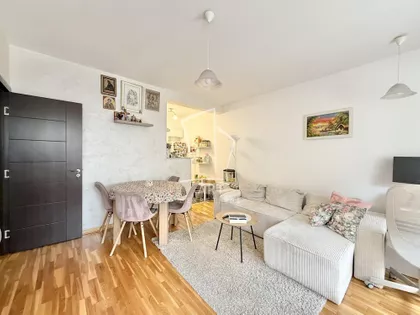 Miodraga Živanova | 4zida.rs