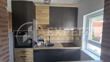 Donjovrežinska | 4zida.rs