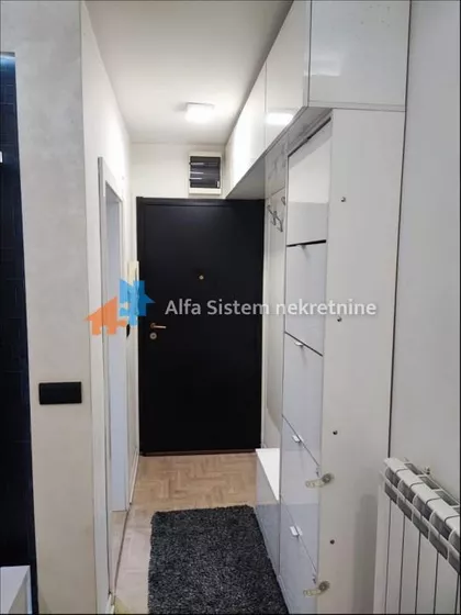 Crveni Krst Vračar | 4zida.rs