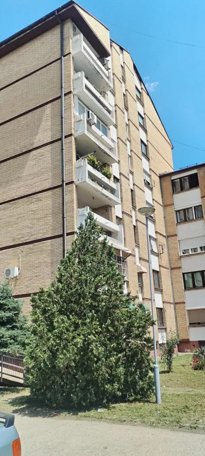 Ključ 3 | 4zida.rs