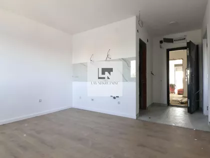 Borča | 4zida.rs