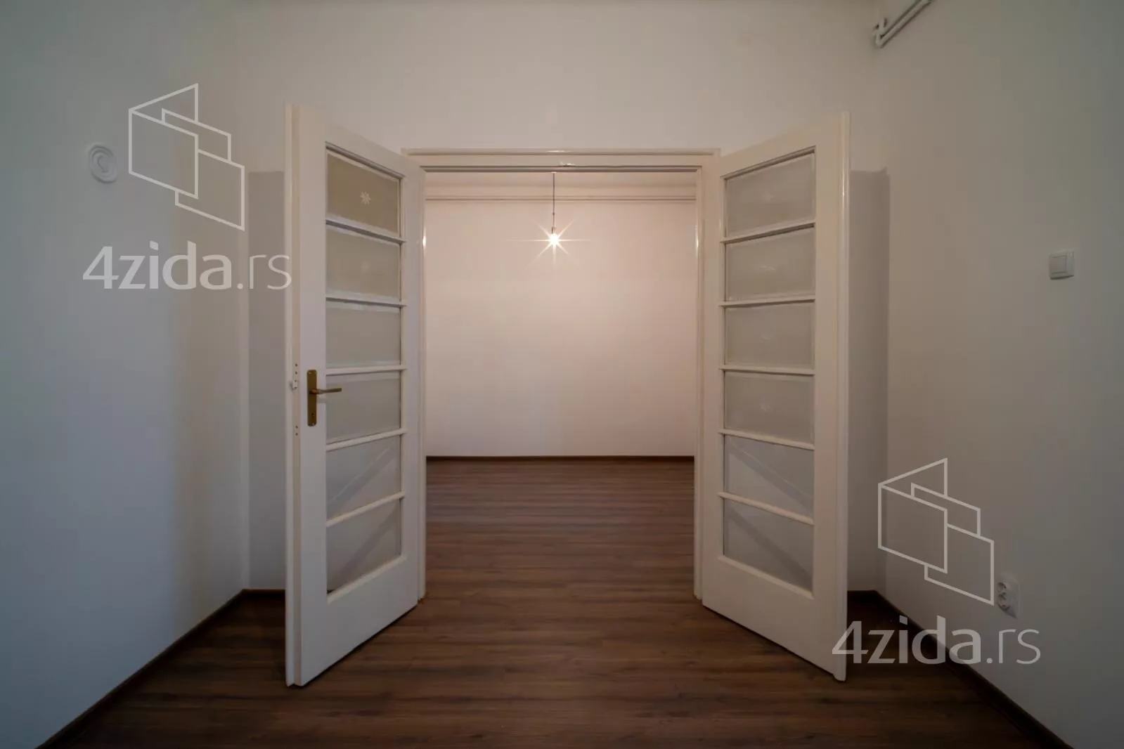 Kancelarija | 4zida