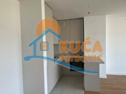 Janisa Janulisa | 4zida.rs