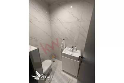 Zmaj Jovina | 4zida.rs