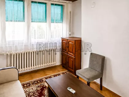 Učitelj Tasina | 4zida.rs