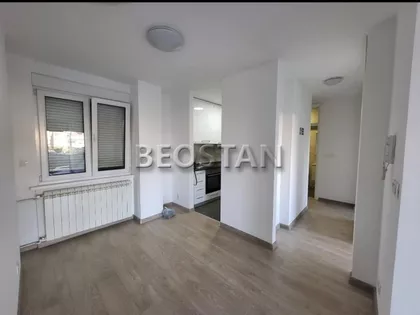 Bulevar Arsenija Carnojevica | 4zida.rs