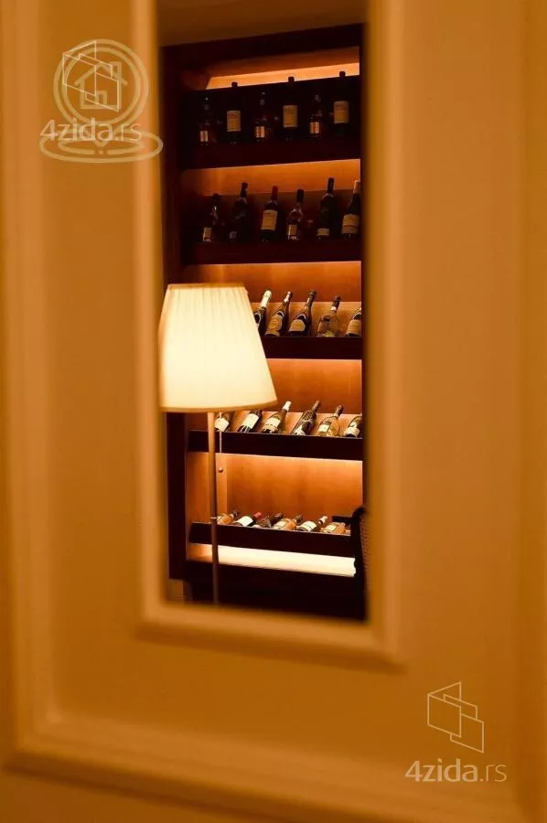 Ugostiteljski objekat | 4zida