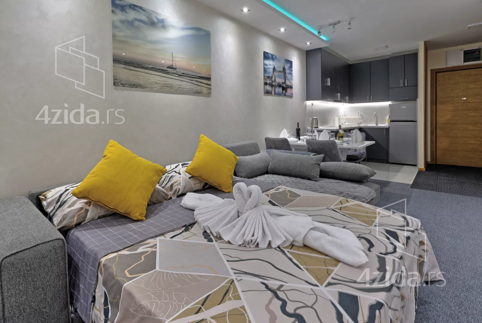 Jednoiposoban stan | 4zida