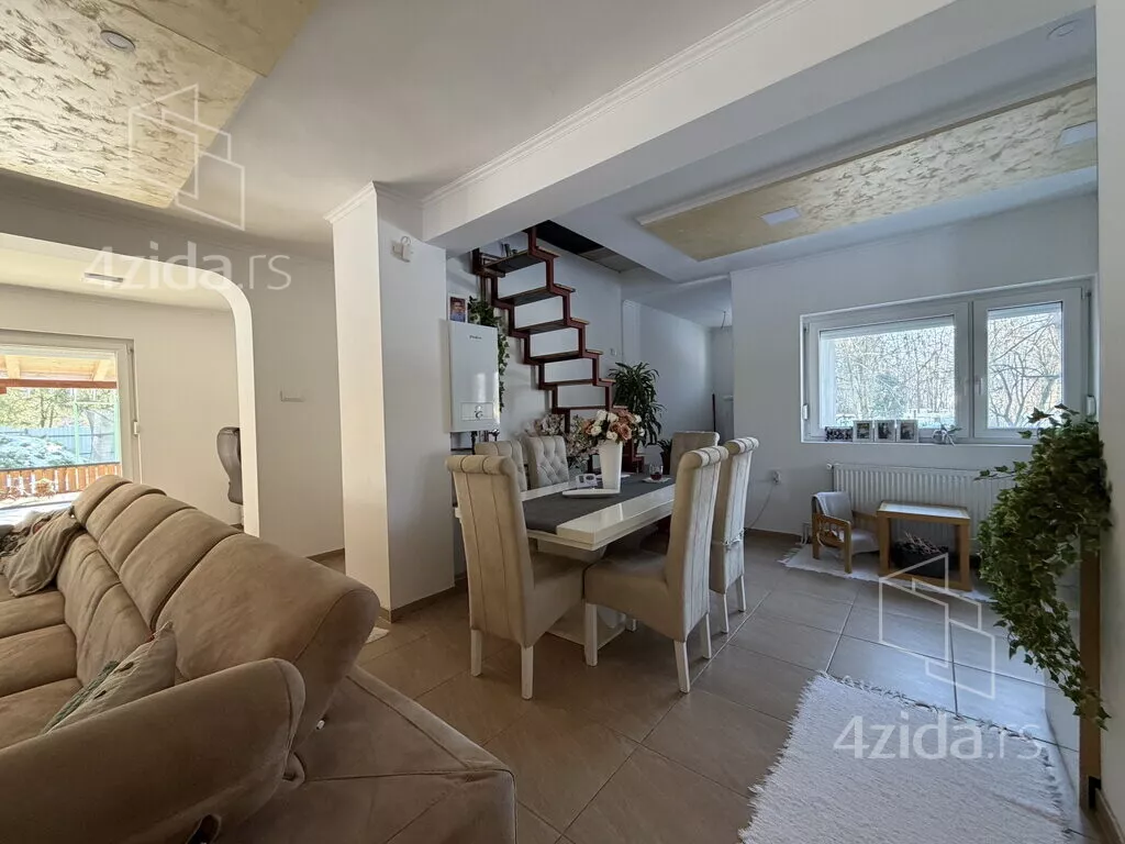 2-etažna kuća | 4zida