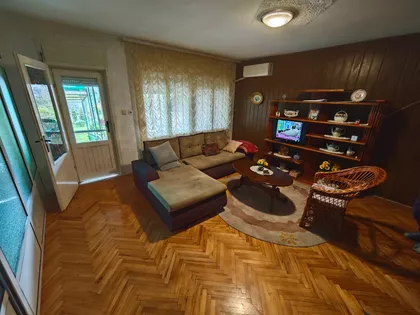 Gradske lokacije | 4zida.rs