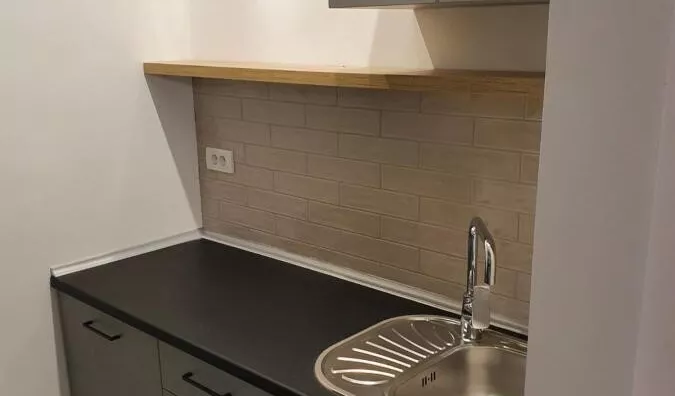 Četvoroiposoban stan | 4zida