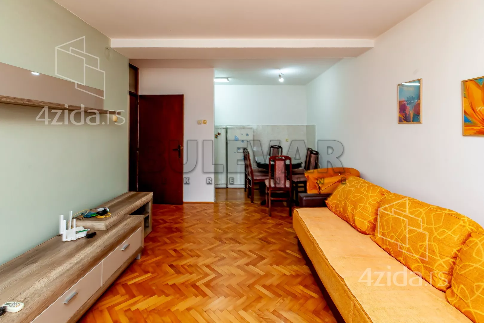 Dvoiposoban stan | 4zida