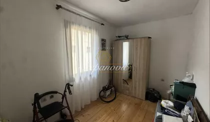 Sremska Kamenica | 4zida.rs