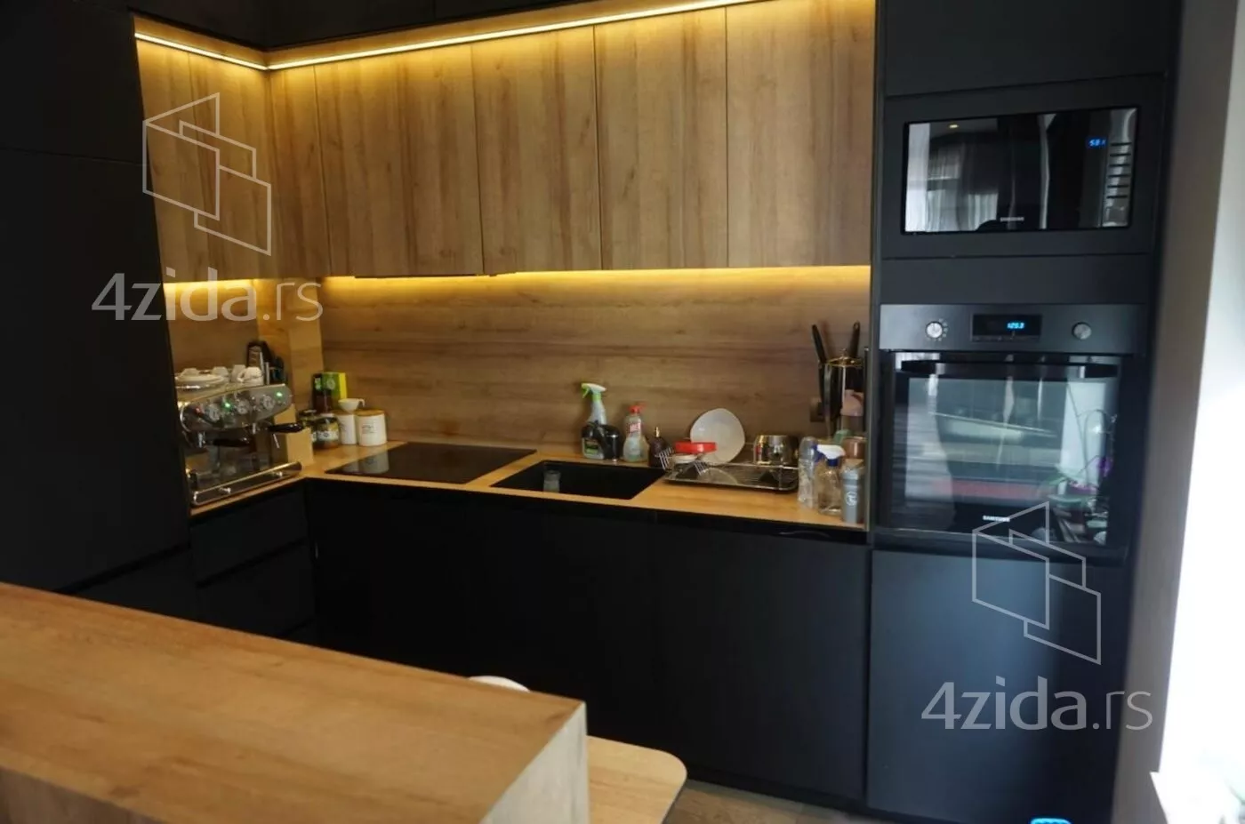 Petosoban stan | 4zida