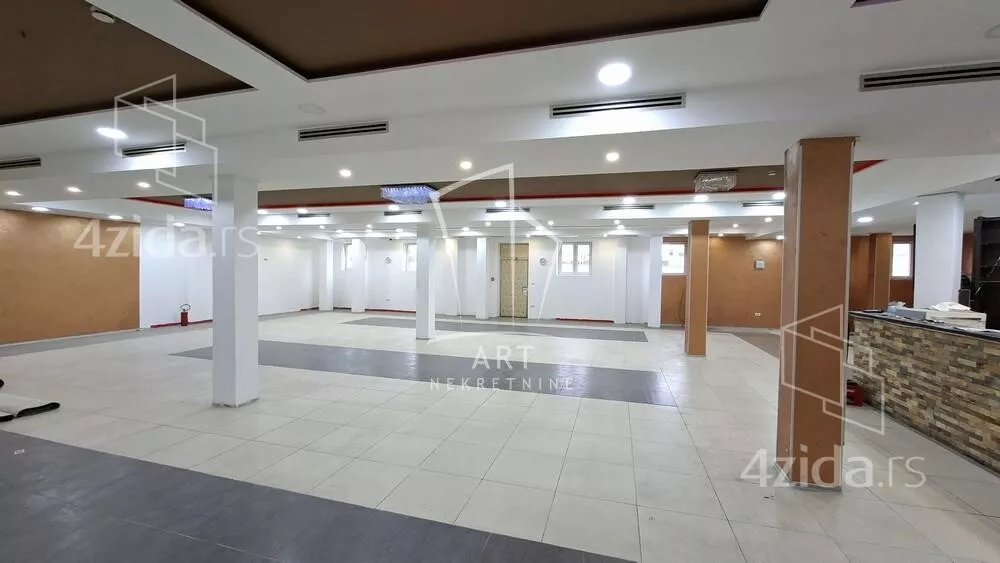 Poslovni prostor | 4zida