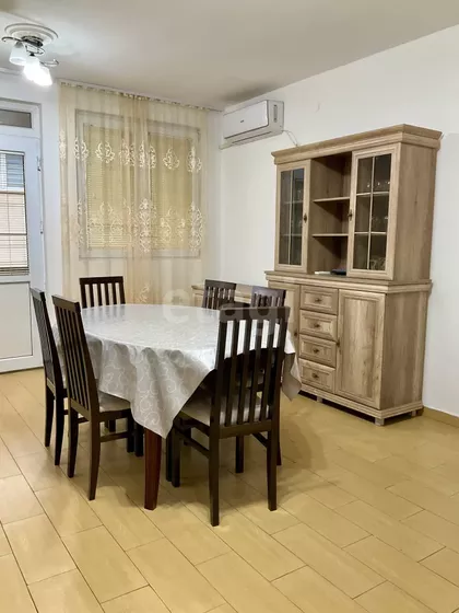 Mali Mokri Lug | 4zida.rs