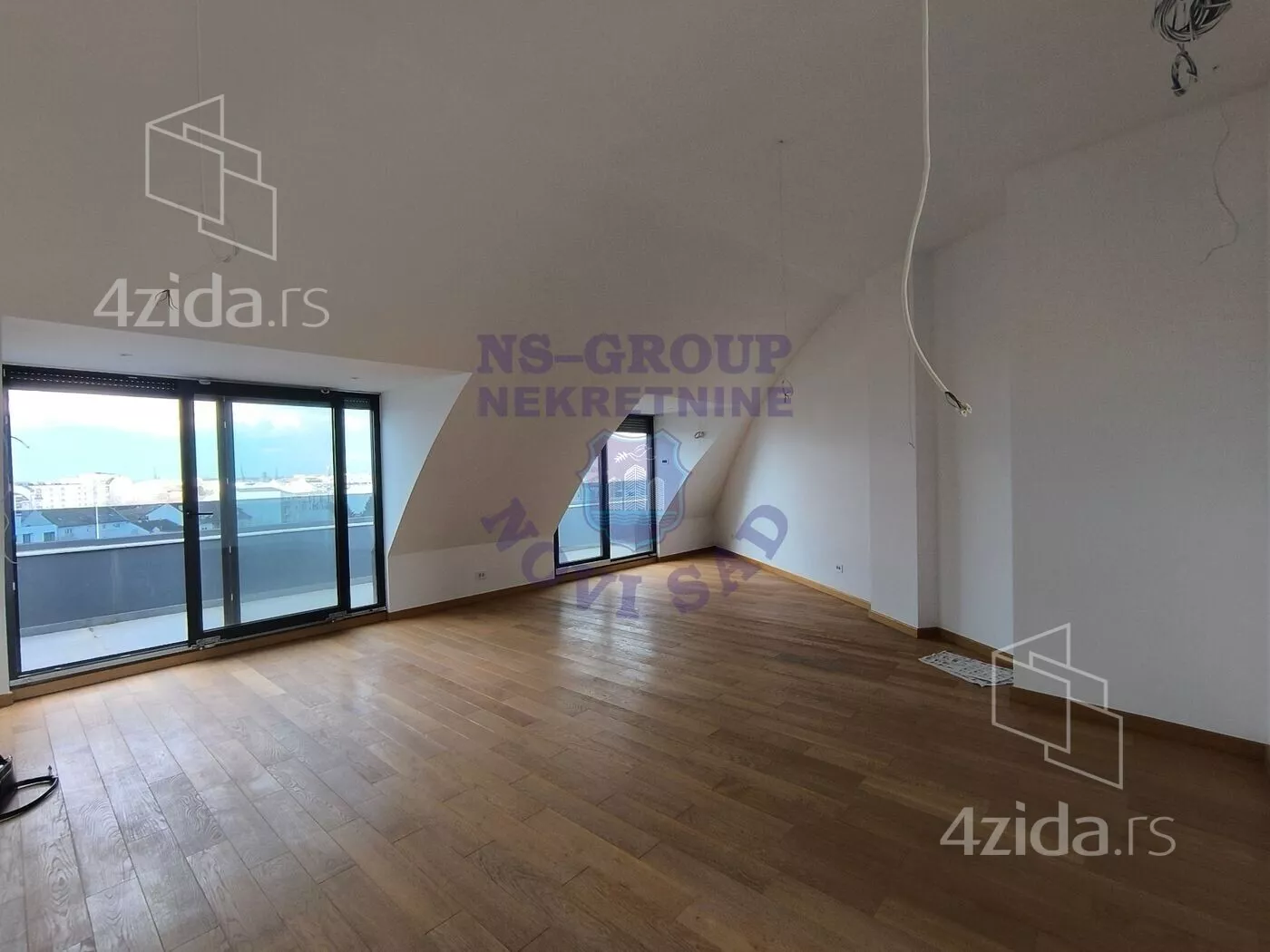 Petosoban stan | 4zida