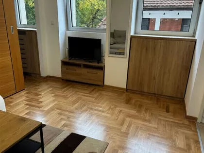 Skender-Begova | 4zida.rs