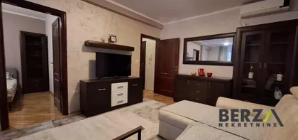 Cara Dušana | 4zida.rs