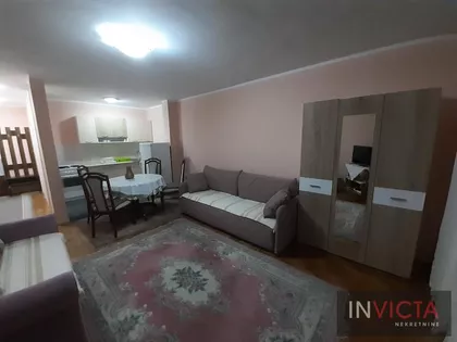 Cara Dušana | 4zida.rs