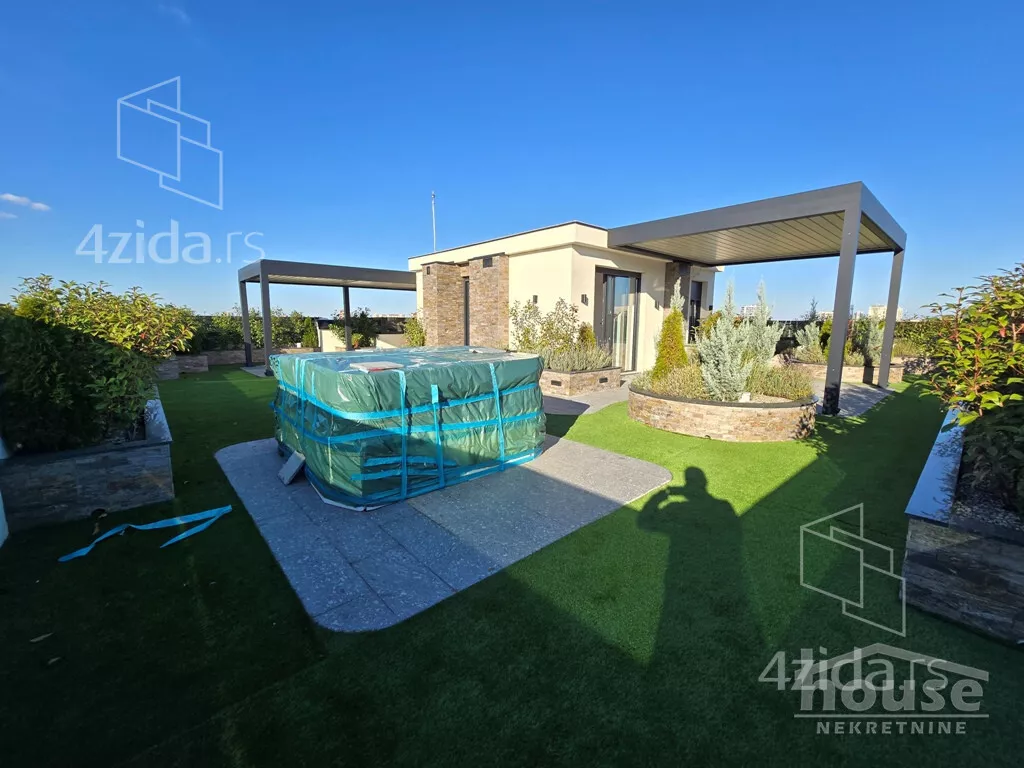 Šestosoban stan | 4zida