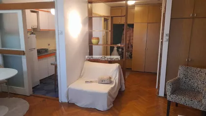 Klinički Centar | 4zida.rs
