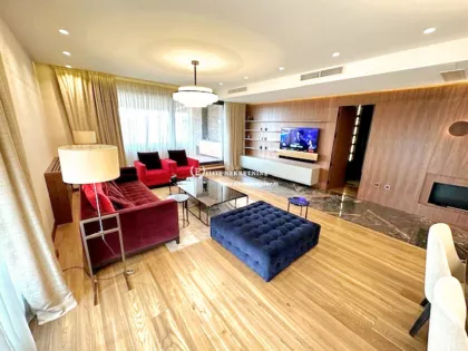 Južni Bulevar bb | 4zida.rs