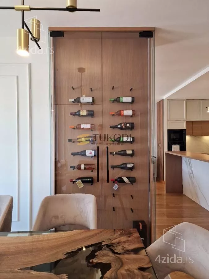 Petosoban stan | 4zida