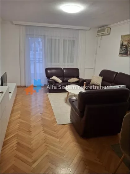 Autokomanda | 4zida.rs